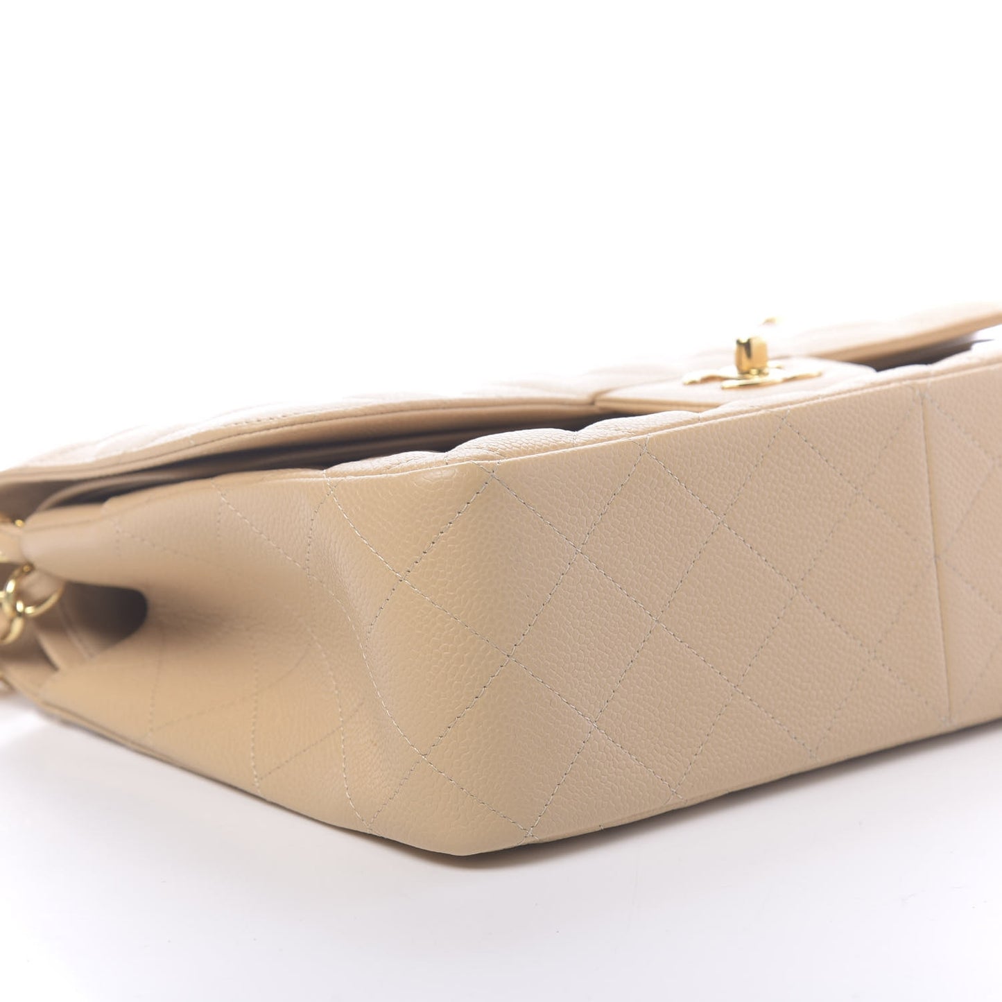 Caviar Quilted Jumbo Double Flap Beige Clair