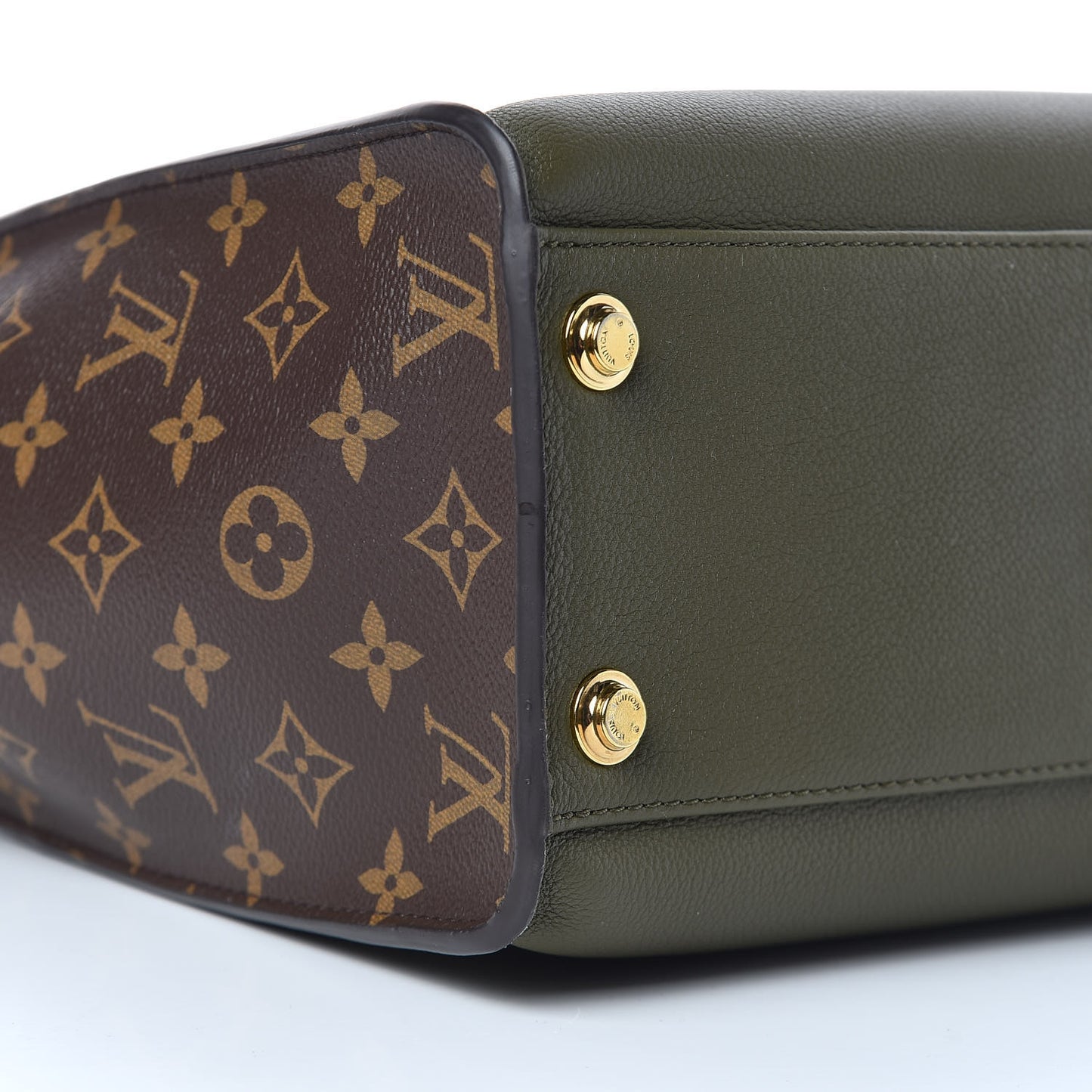 Calfskin Monogram On My Side Laurier